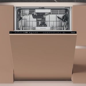Hotpoint H8IHP42LUK Integrated Full Size HydroForce Dishwasher